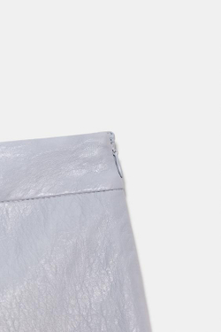 ZARA ЮБКА-ШОРТЫ ИЗ ИСКУССТВЕННОЙ КОЖИ С ЗАПÁХОМ, НЕБЕСНО-ГОЛУБОЙ