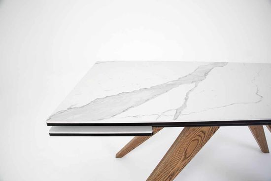 Стол Орландо (дуб/нога светлый дуб с черной патиной/столешница керамика каррара)