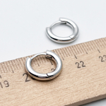 Ювелирные швензы Конго с родиевым покрытием, размер 13 мм, цена за пару