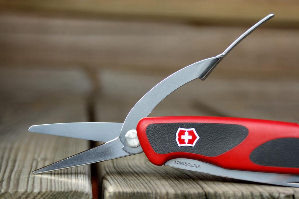 Нож Victorinox RangerGrip 71 Gardener, 0.9713.C