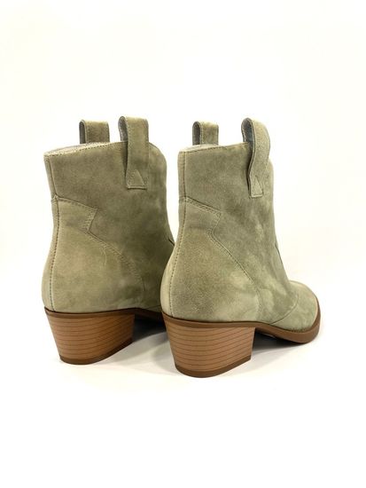 Казаки женские