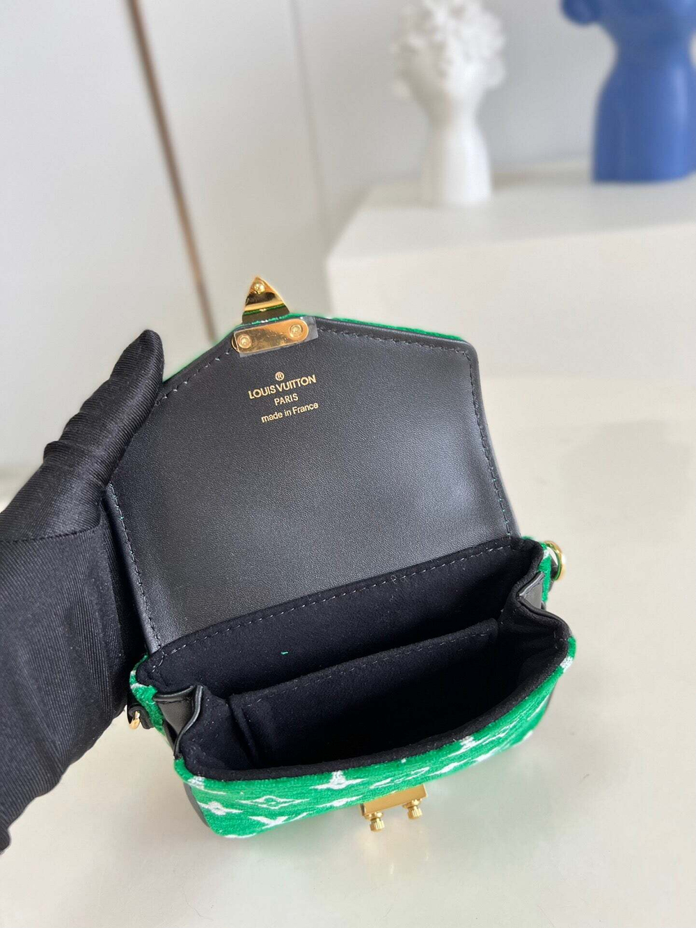 Louis Vuitton Micro Metis
