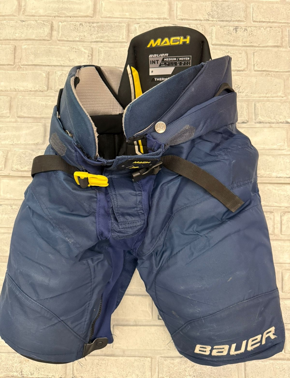 Bauer supreme Mach INT M