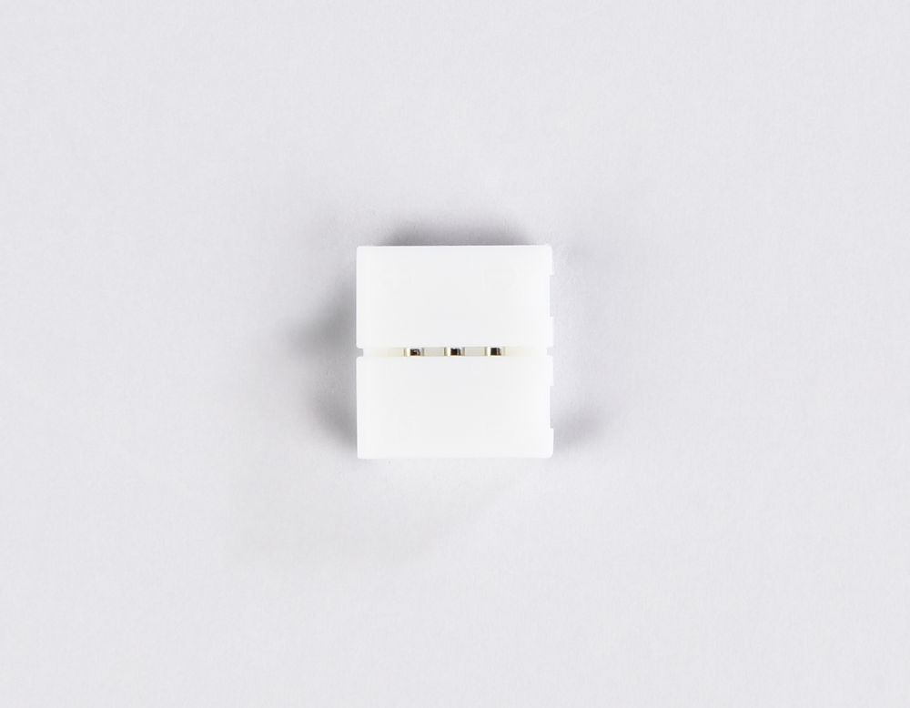 Ambrella Соединитель прямой для светодиодной ленты 5050 12/24V (3 конт.) GS6151 (10шт) LED Strip GS6151