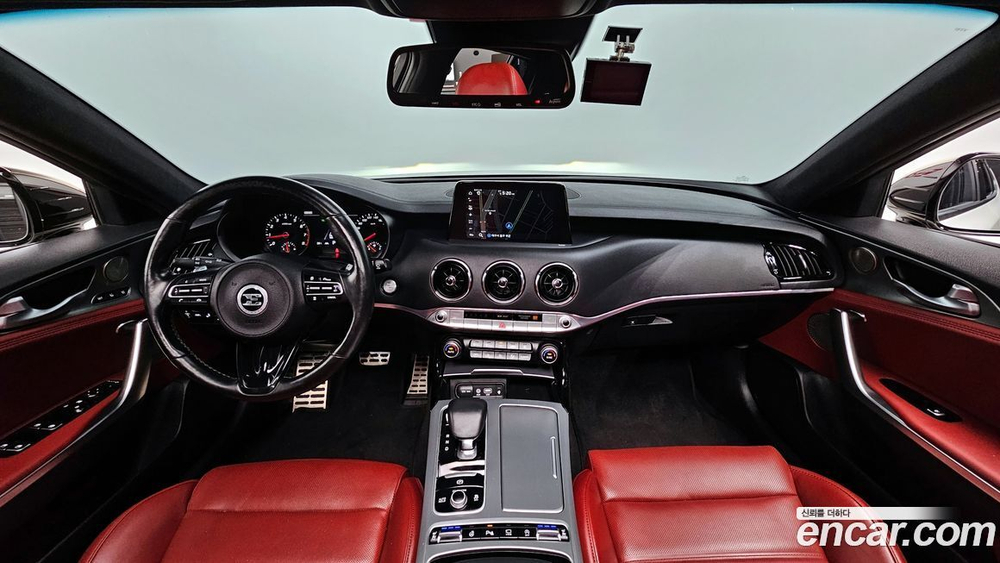 Kia Stinger 2.0 Turbo 2WD (01.2020)