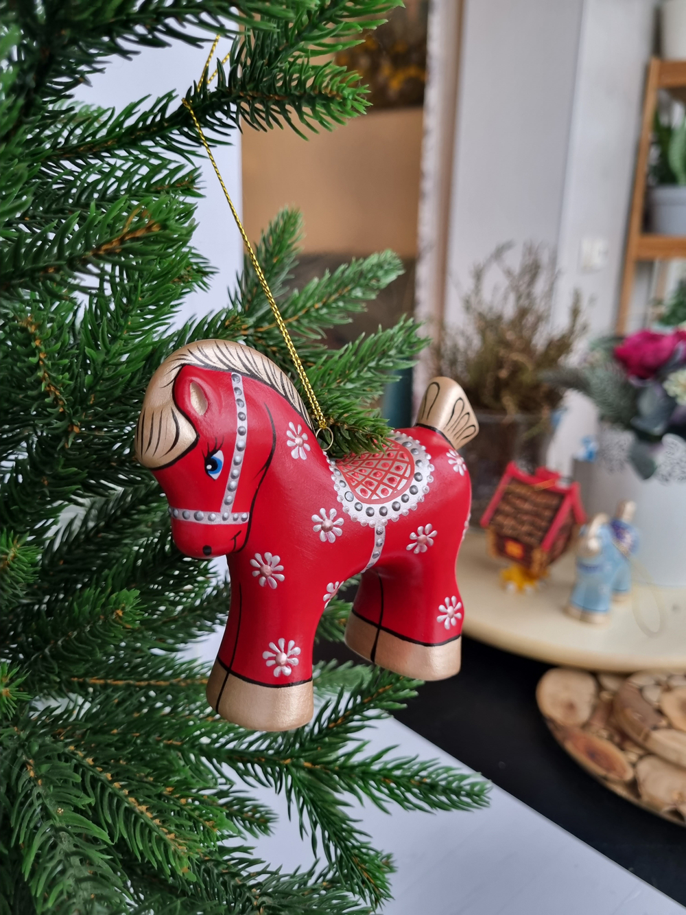 Конь-Огонь ёлочная игрушка из фарфора