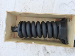 Натяжитель гусеницы Volvo EC210B