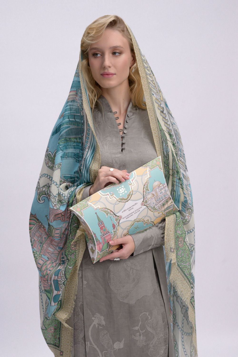 Шарф/Палантин «Объединенные Арабские Эмираты–Россия»