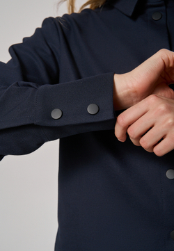 Рубашка-жакет укороченная синяя