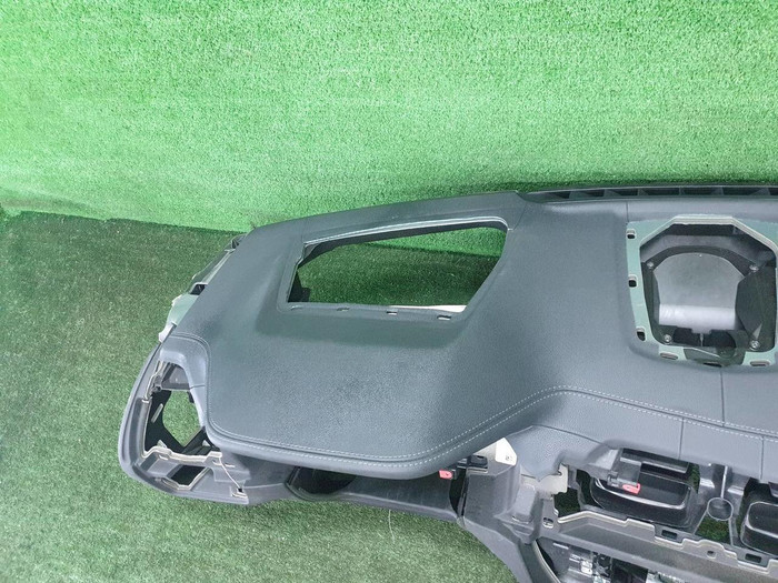 Торпедо BMW X3 G01, X4 G02 (2017-н.в.)