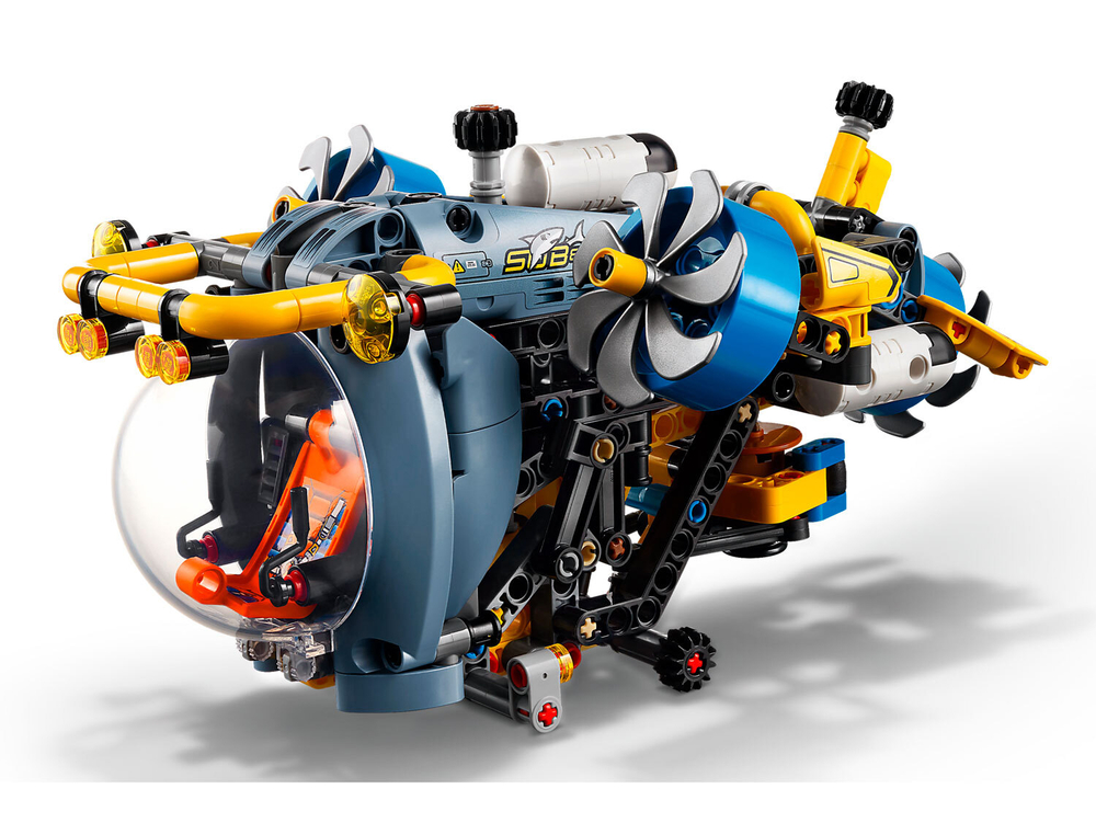 LEGO Technic 42201 «Квадроцикл» — динамичный набор для юных инженеров