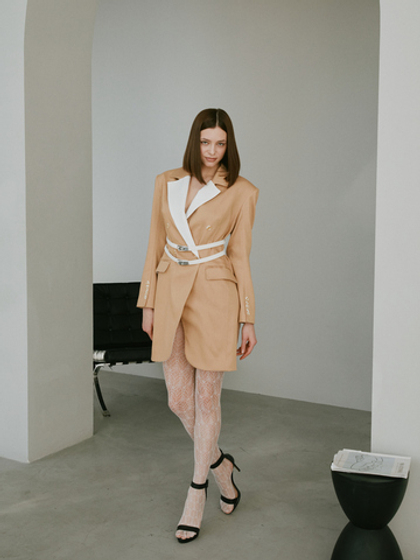 Элегантное платье жакет из костюмной ткани beige/white