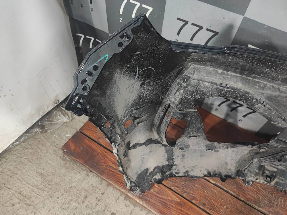 Бампер передний Geely Monjaro 21-нв Б/У Оригинал 6010173200