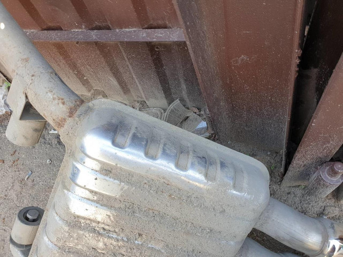 Глушитель Jaguar F-PACE (2016-н.в.)