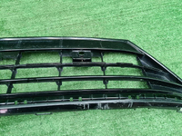 Решетка переднего бампера VW Tiguan 2 16-20 R-line