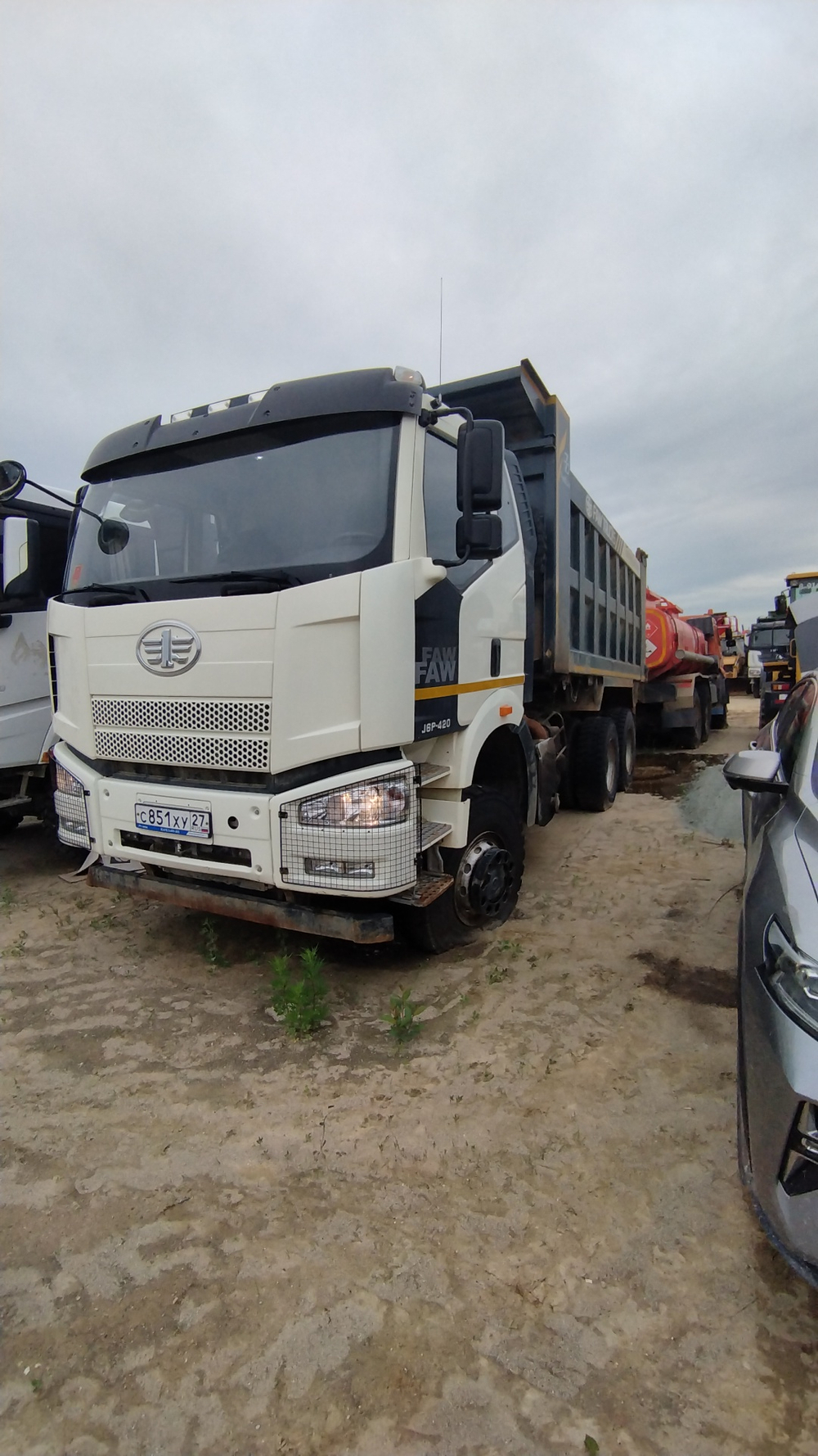 FAW J6 6x6 Самосвал CA3250P66K24L1TE5 (Дизельный, 11,1 л, 420 л.с., МТ)