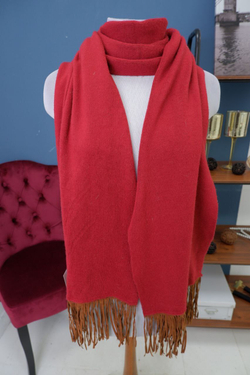 Шарф Yardeley с бахромой