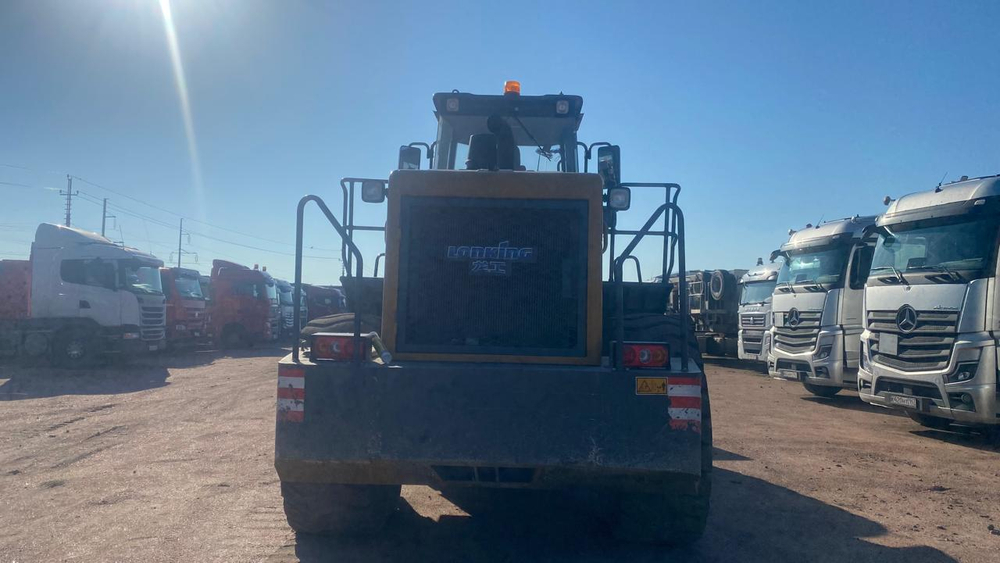 Lonking LG863 Фронтальный погрузчик LG863N 	(Дизельный, 9,7 л, 242 л.с., МТ)