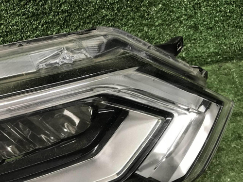 Битая Фара правая Nissan Qashqai 2 j11 (17-23) LED