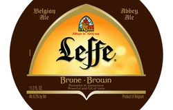 Пиво Leffe Brune Пиво Leffe Brune