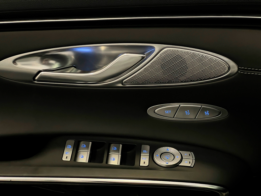 Genesis GV70, 2021 год