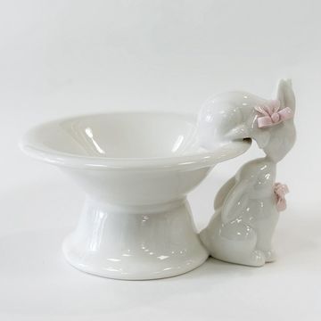 Конфетница "Лесные кролики", 18х15,5х12 см, цвет белый