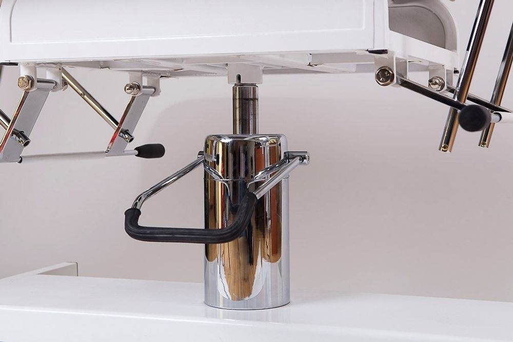 SD-3668 - Косметологическое кресло