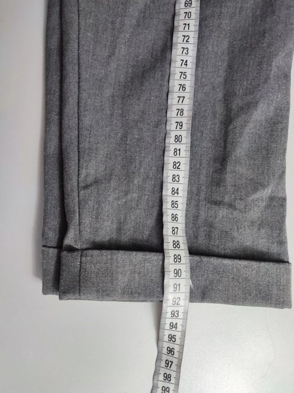 Брюки Pull&Bear с вискозой серого цвета 44 размер