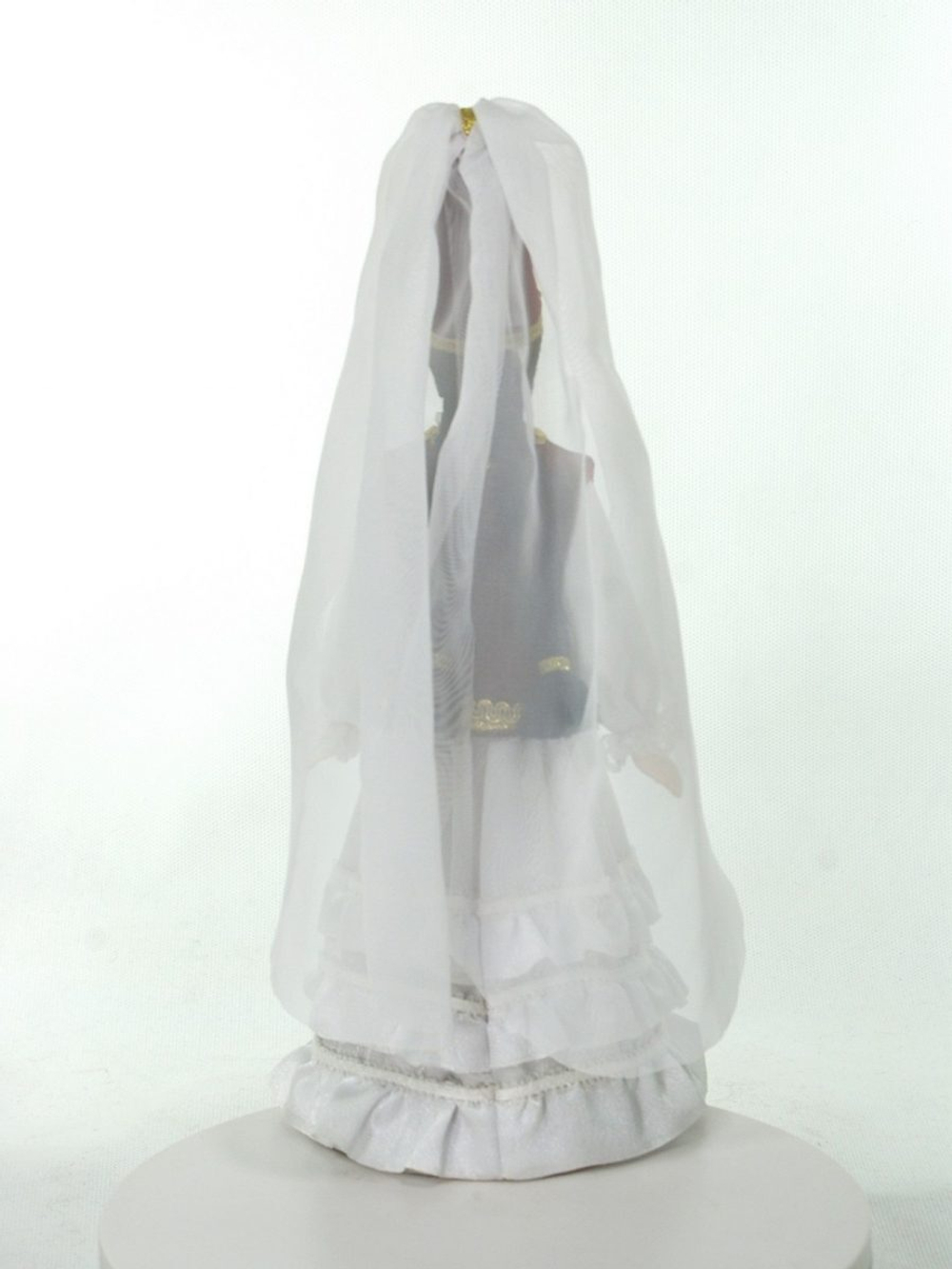 Кукла коллекционная Казашка в свадебном платье