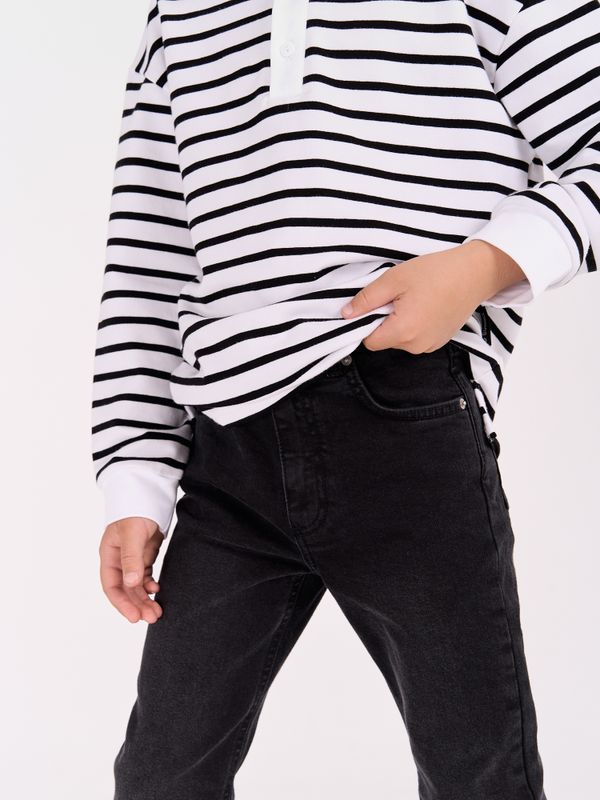 Джинсы slim fit 