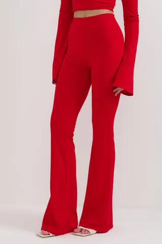 Леггинсы клеш из вискозы красного цвета