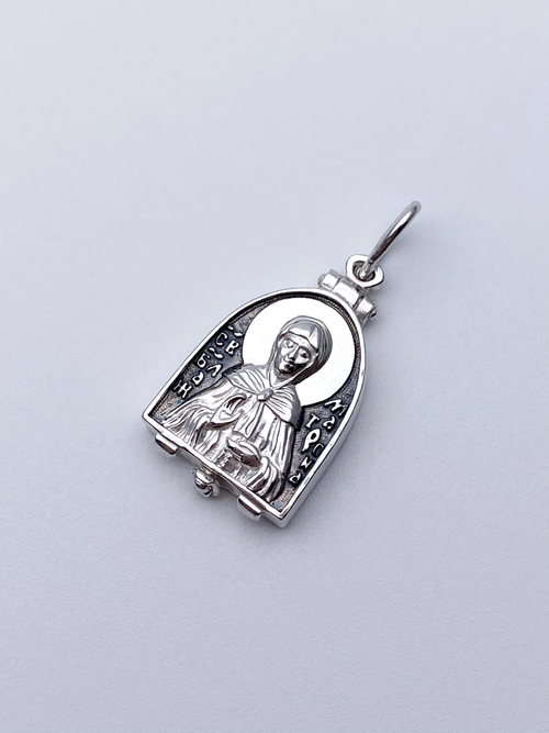 Мощевик из серебра/Чернение/С подвижным ухом/Матрона