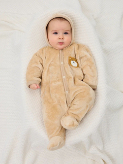 Комбинезон для малышей. Комбинезон для новорожденных