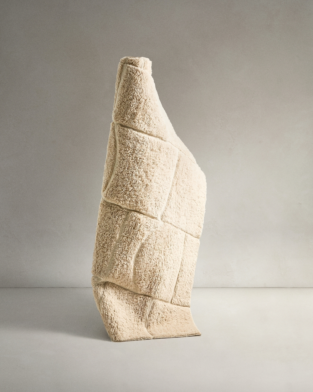 Nak Ковер шерстяной цвета экрю 160 x 230 см