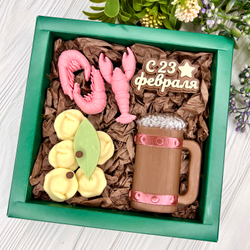 Шоколадный подарок "С 23 февраля: пиво, раки и пельмени"