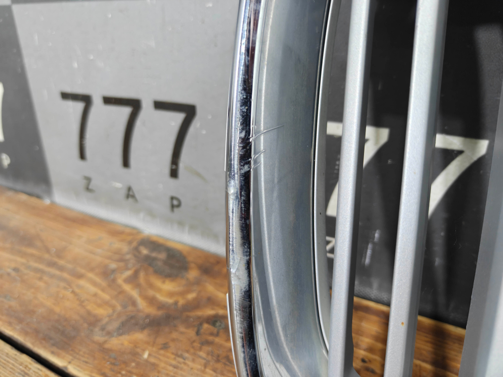 Решетка радиатора Volvo XC90 2 14-19 Б/У Оригинал 31425936