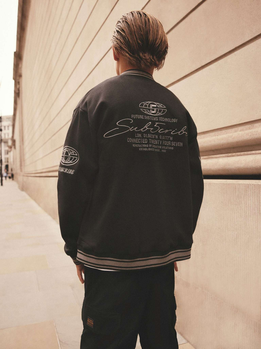 Бомбер для мальчика Next 784-411, Черный