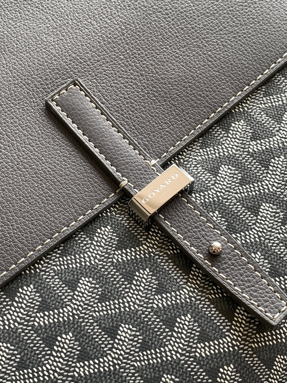 Goyard Coursier Messenger Bag 32 cm
