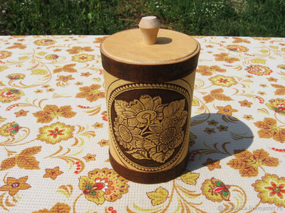 Берестяной туясок с рисунком «Подсолнухи». Цвет: светлый/темный