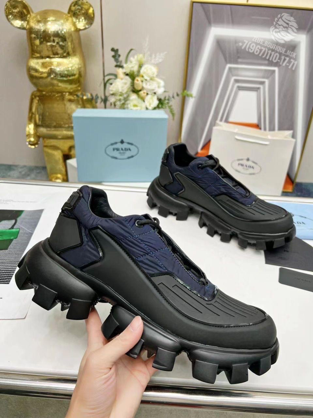 Кроссовки Prada