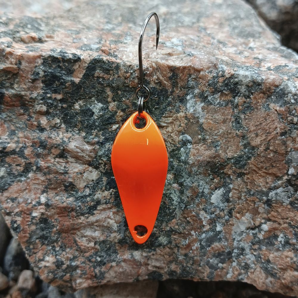 Блесна Micro Atom 2.5 гр Col:002