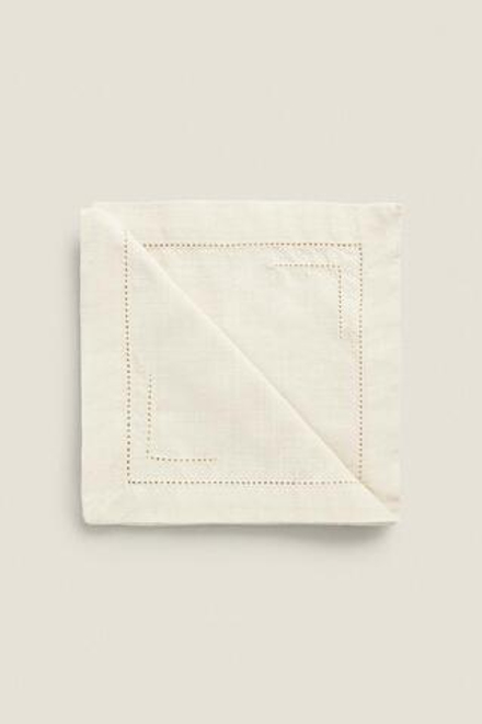 ZARA HOME АЖУРНАЯ ХЛОПКОВАЯ САЛФЕТКА (2 В УПАКОВКИ), ЭКРЮ