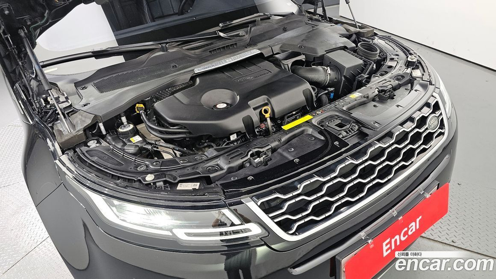 Land Rover Range Rover Evoque 2 Generation D180 SE (05.2020)