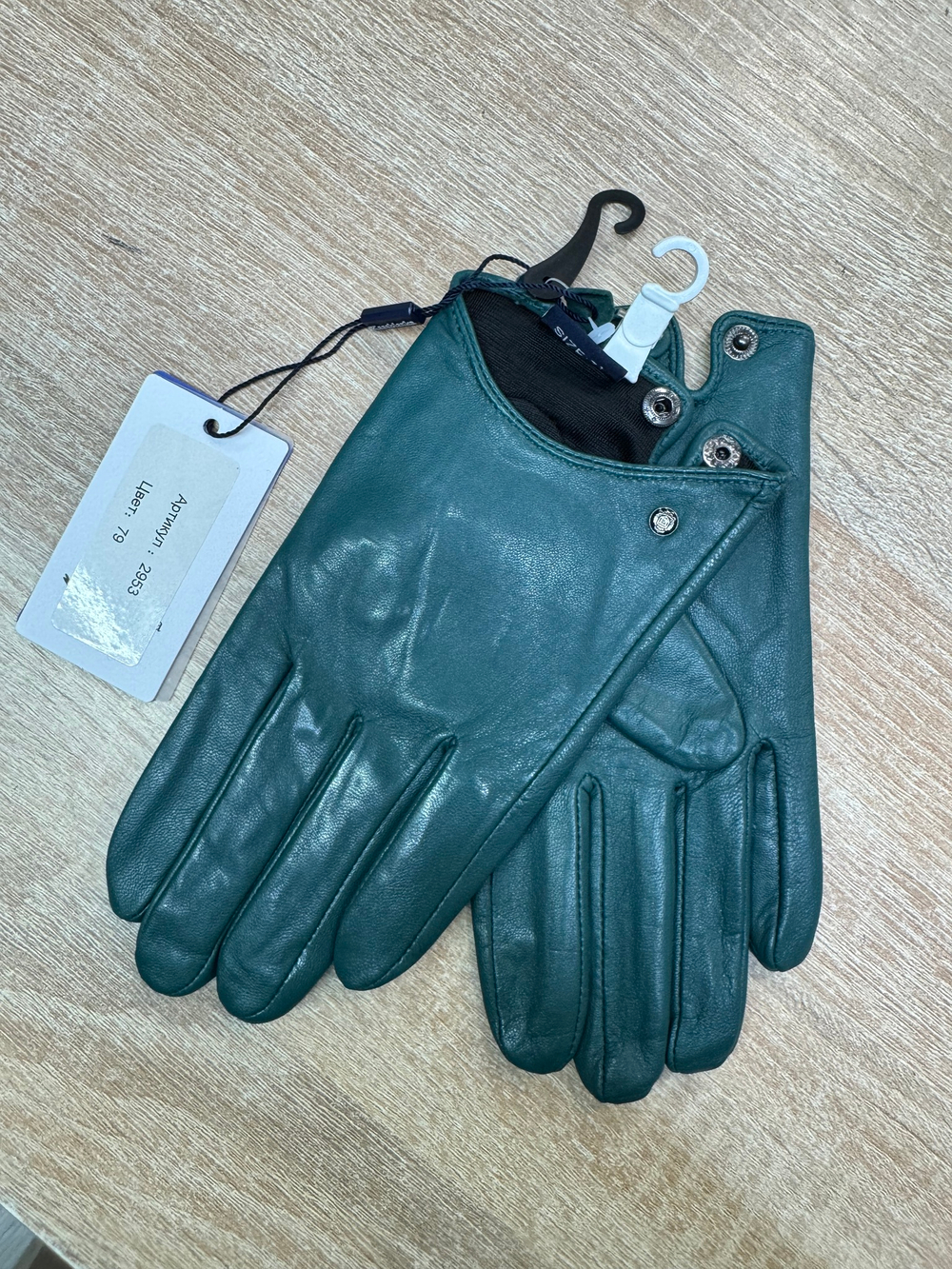 Перчатки. Женские. Материал верха: Кожаные люкс качества. Подклад: Шелк. 5 шт в упаковке.