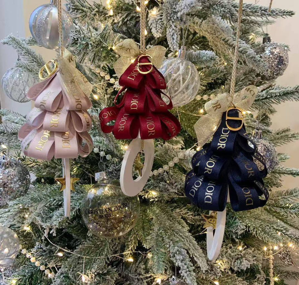 Новогодняя игрушка Dior