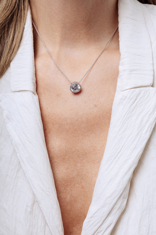 Колье "DIVA" с круглым фианитом в огранке