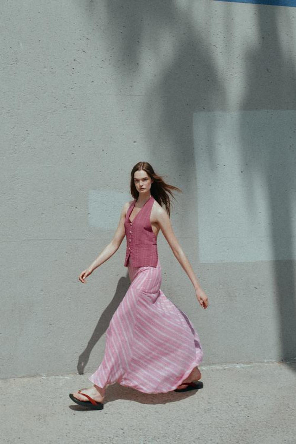 ZARA ПОЛОСАТАЯ ЮБКА МИДИ ИЗ ЛЬНА, РОЗОВЫЙ/БЕЛЫЙ