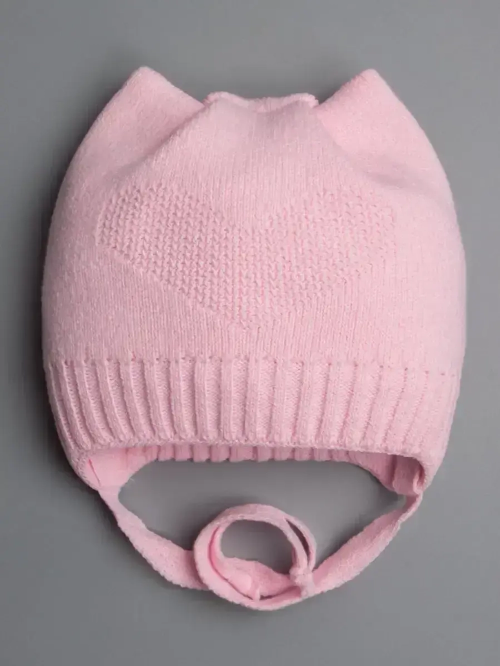 Шапка для девочки с ушками осенняя