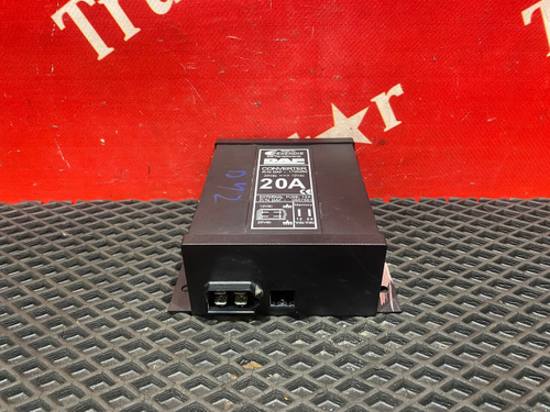 Преобразователь напряжения