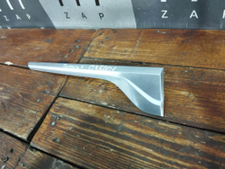 Молдинг двери передней правой Kia Sorento 4 (MQ4) 20-нв Б/У Оригинал 877G4P2000